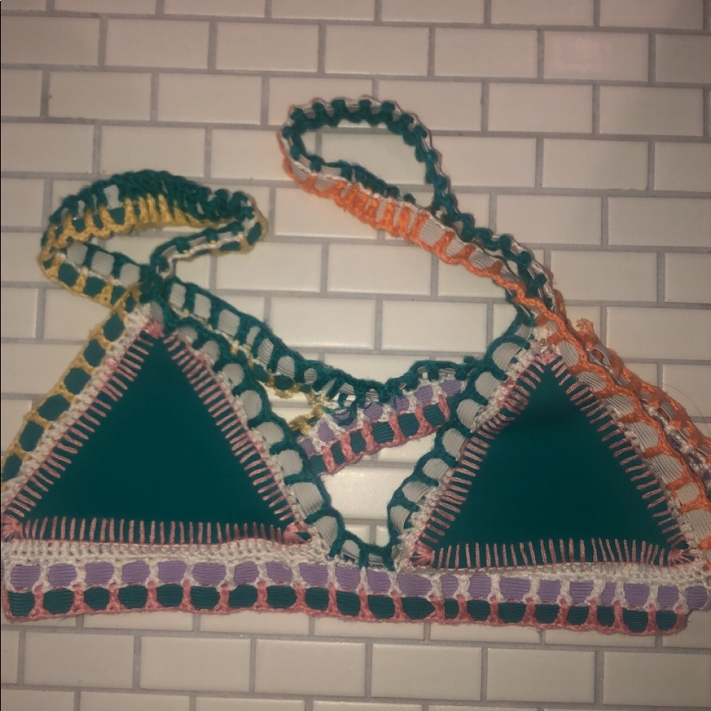 KIINI bikini top